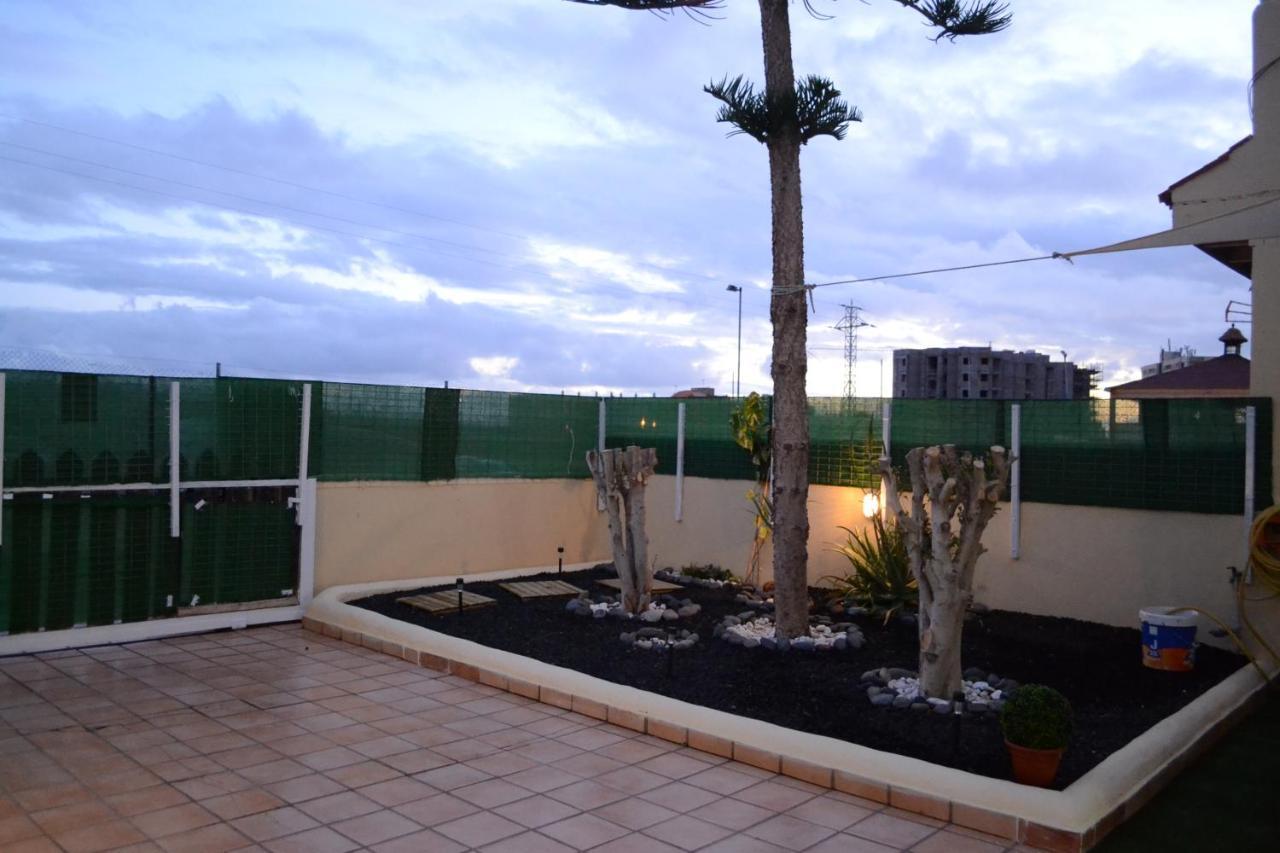 Chic Apartment In Playa Paraiso Адехе Екстериор снимка